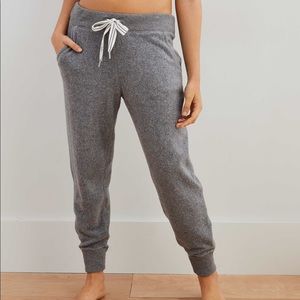 Aerie dreamy inside out jogger. XL BARELY WORN!